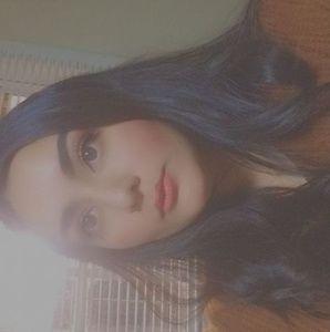 Meet your Posher, Astrid